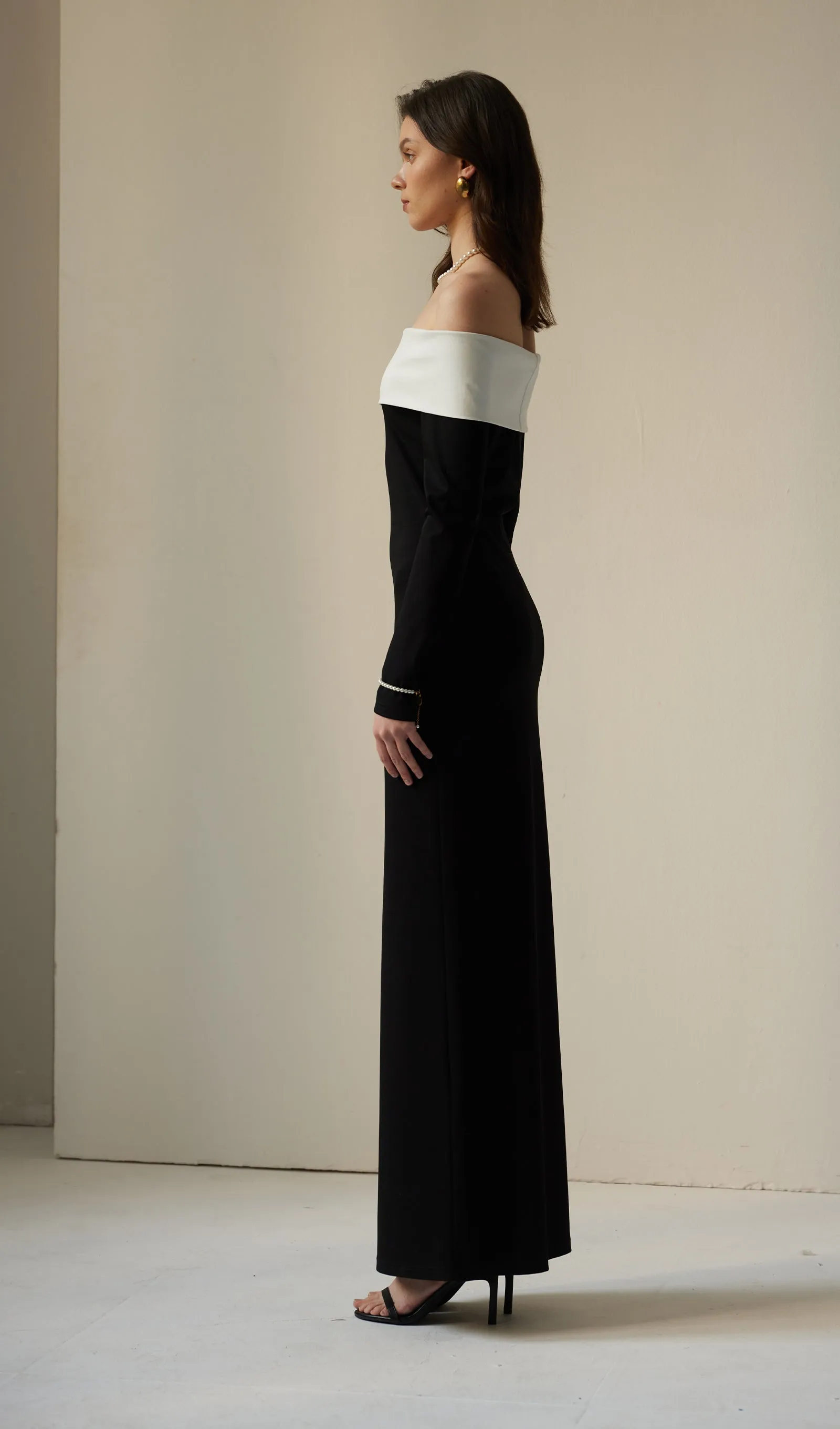 Anya Maxi Dress Black/White