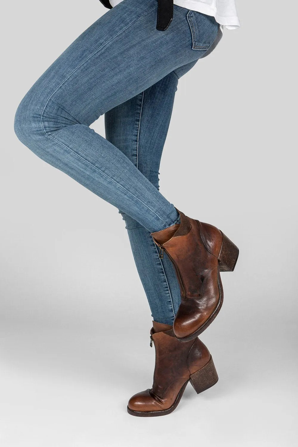 BERKELEY burnt-caramel ankle boots.