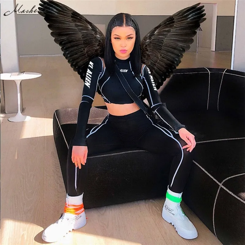 Cool Long Sleeve Cropped Top And Pants