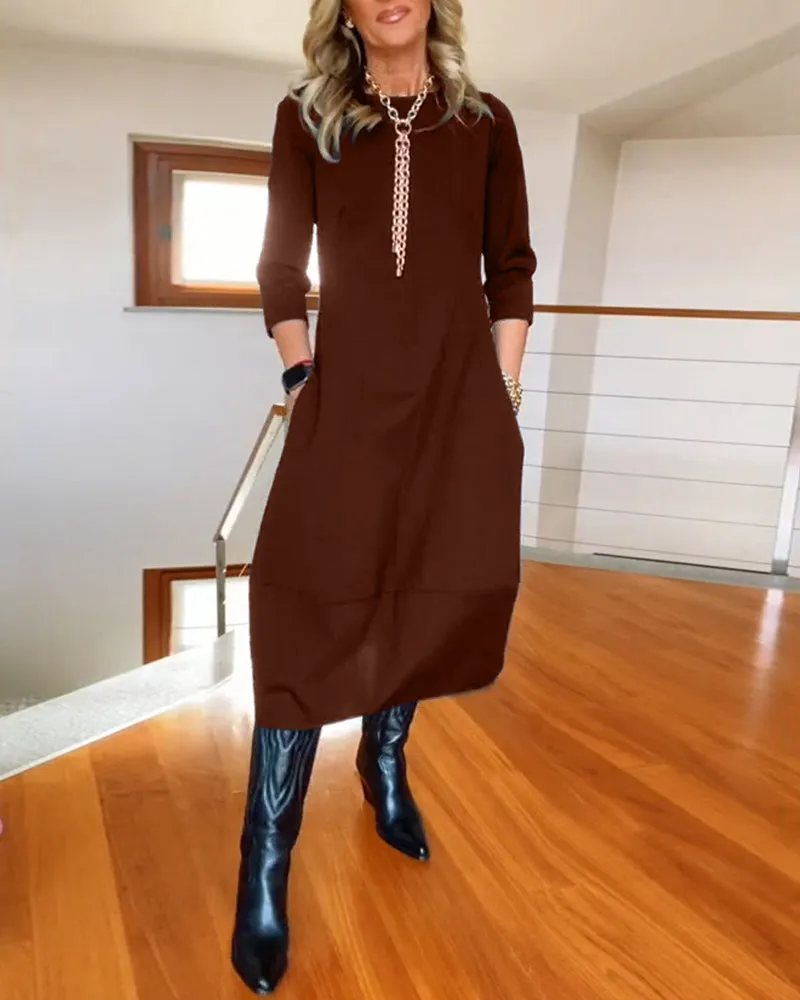 Elegant solid color round neck pocket dress