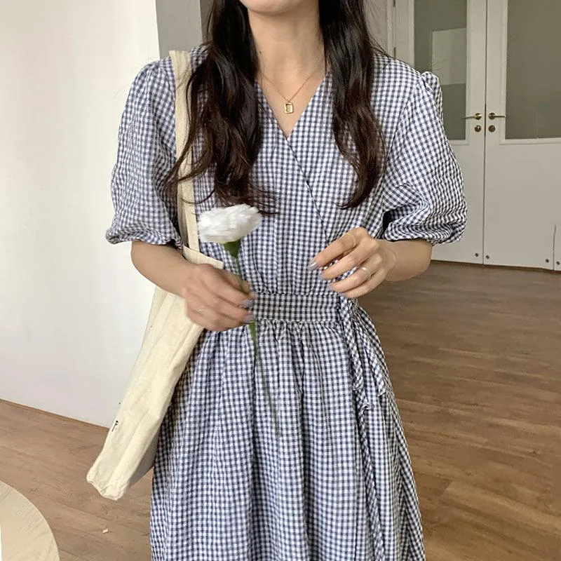 French Style Retro Cross V-neck One-piece Lace-up Waist-tight Houndstooth Large Swing Dress For Women