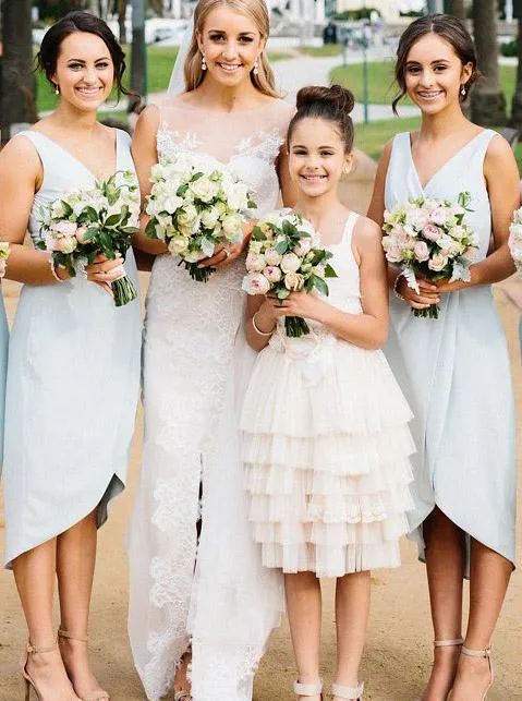 Light Blue V-Neck Sheath Asymmetry Ruched Short Bridesmaid Dresses PB188
