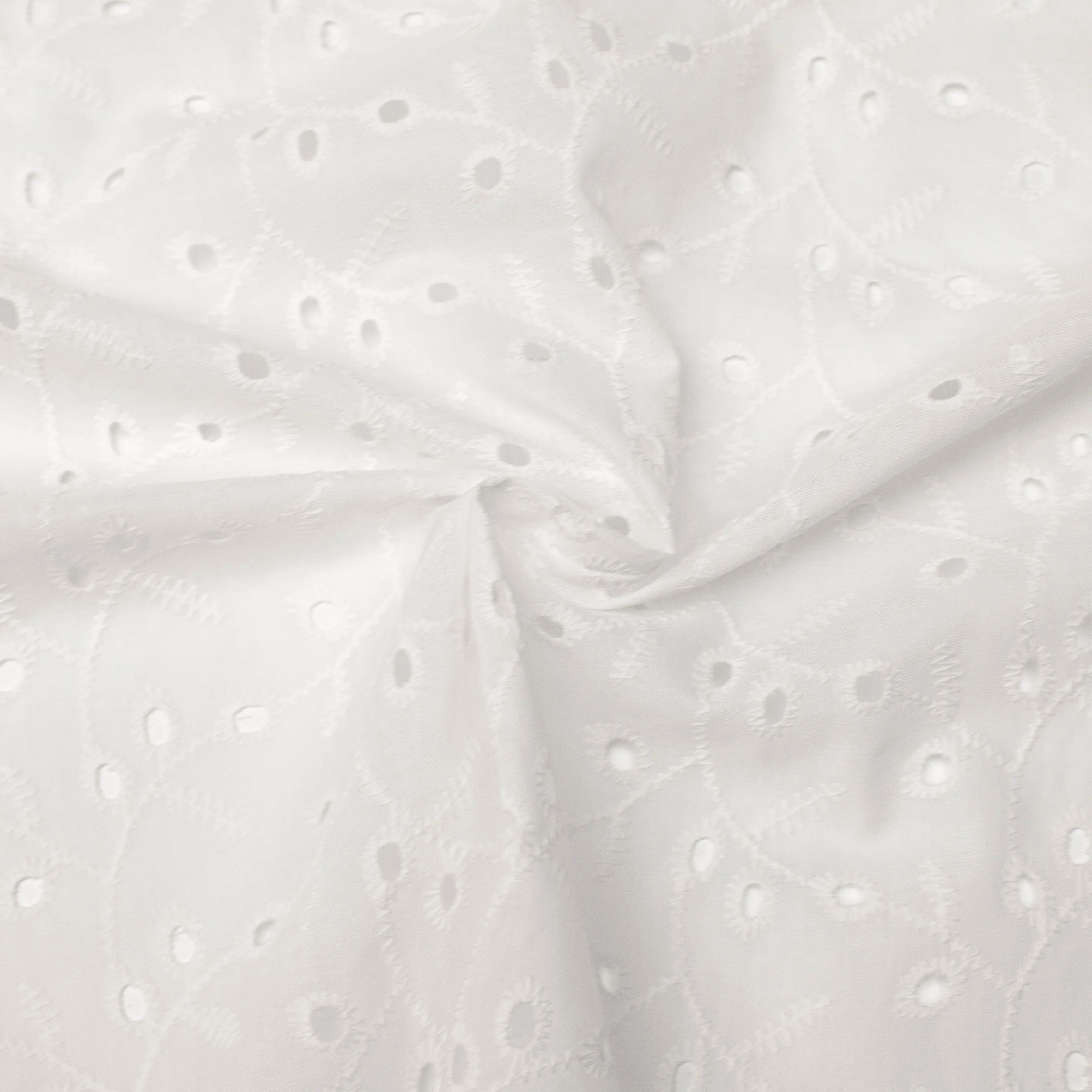 Loes White Embroidered Cotton