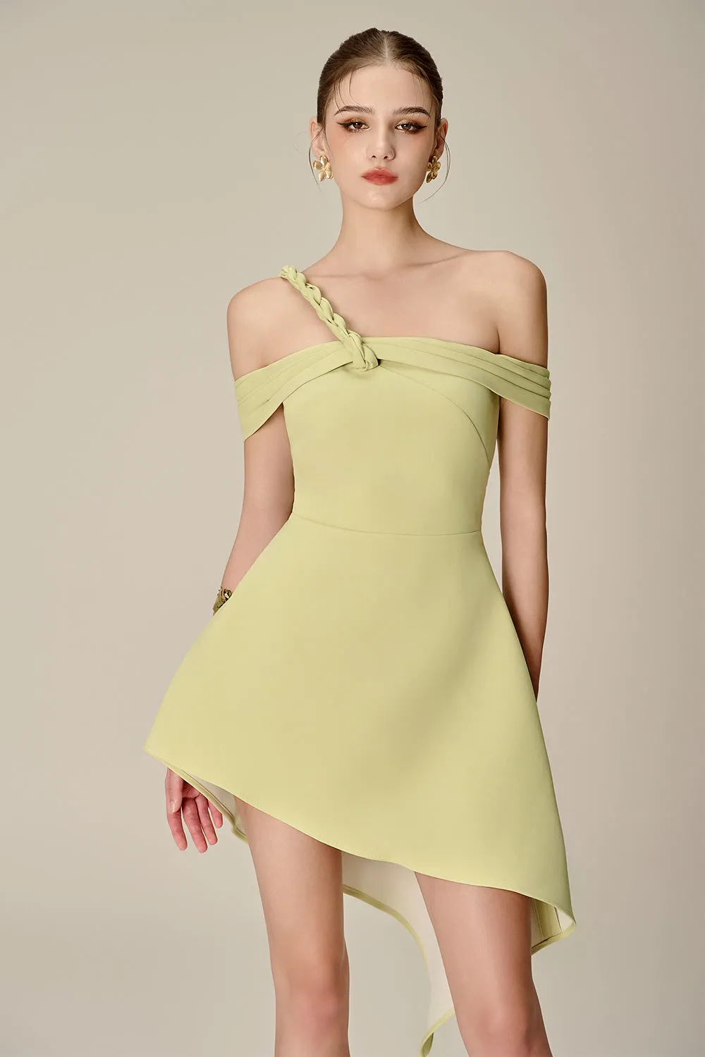 Penna Asymmetric Off-Shoulder Kate Mini Dress