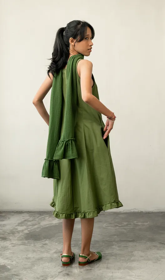 Semi Swing Ruffle Dress Cotton Linen Green, 3 Sizes
