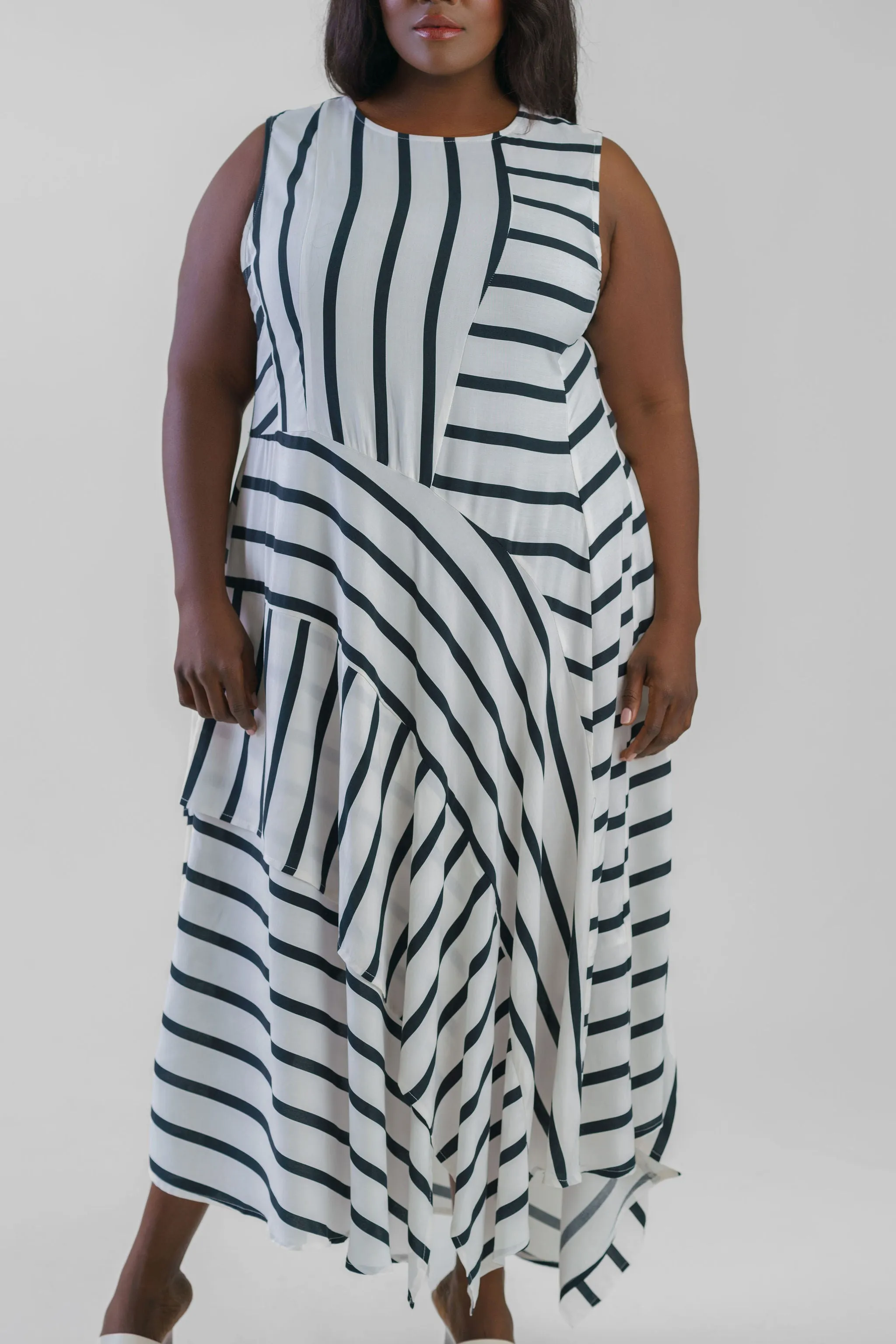 STRIPPED SLEEVELESS DRESS