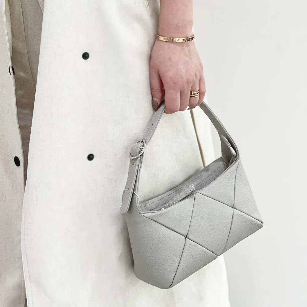 Trendy Bags Ibiza detail crossbody bag in black, cowhide